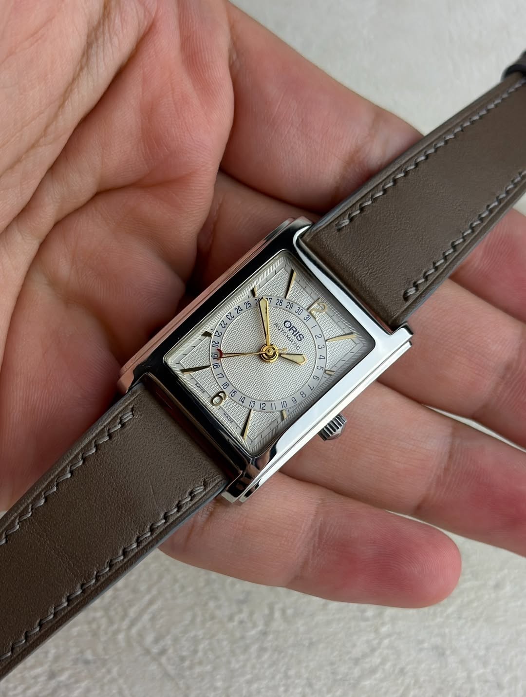 RARE Oris Pointer Date Automatic Cal.574 Square B7460 Dress Watch Swiss Vintage image 4
