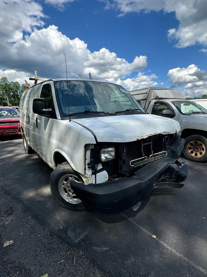 Used Rack and Pinion Assembly fits: 2012 Chevrolet Express 2500 van Power Steeri Foto 2 de 4