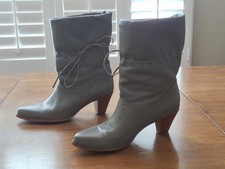 Women s Dingo Grey Leather Boot 8 1/2 Narrow Western Heel Cinch Tie VTG 80s