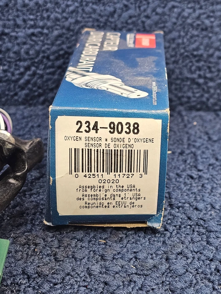 Sensor de oxígeno Denso 234-9038 para Nissan Titan Pro-4X 2010-2012 4x4 Foto 2 de 4