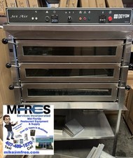 Doyon PIZ3G Gas 3-Deck Pizza Oven - Jet Air C...