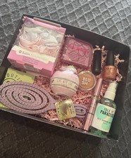 Beauty Gift Box - 10 Items BNIB