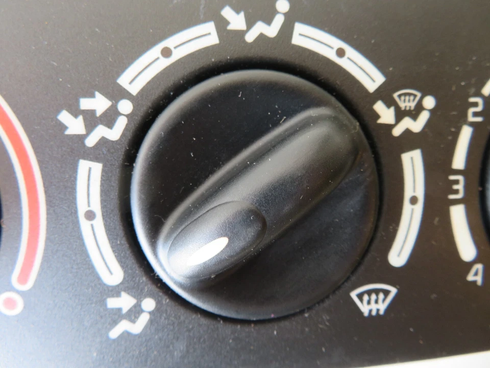 RENAULT SCENIC MK1 HEATER CLIMATE CONTROLS 662367T 1996-1999 AMS1351 - Image 3 of 4