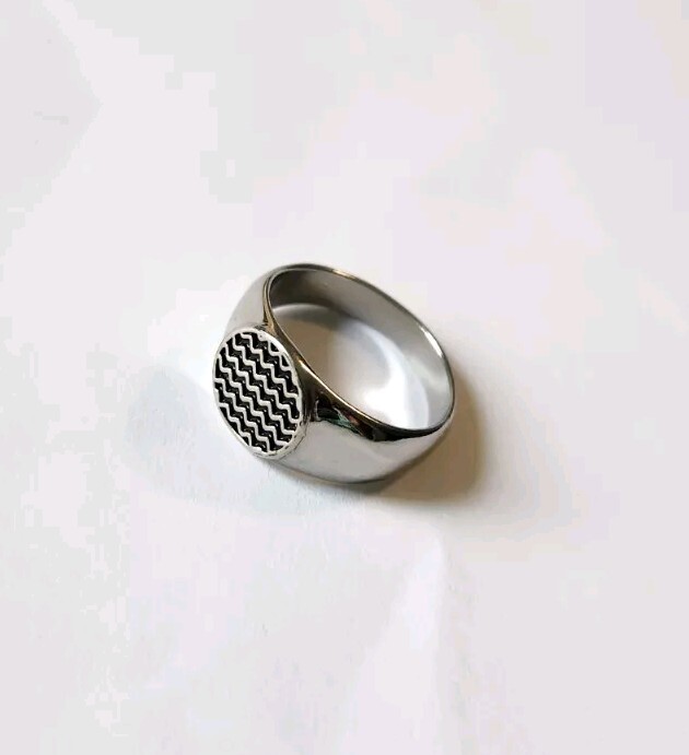 Picture 5 of 6