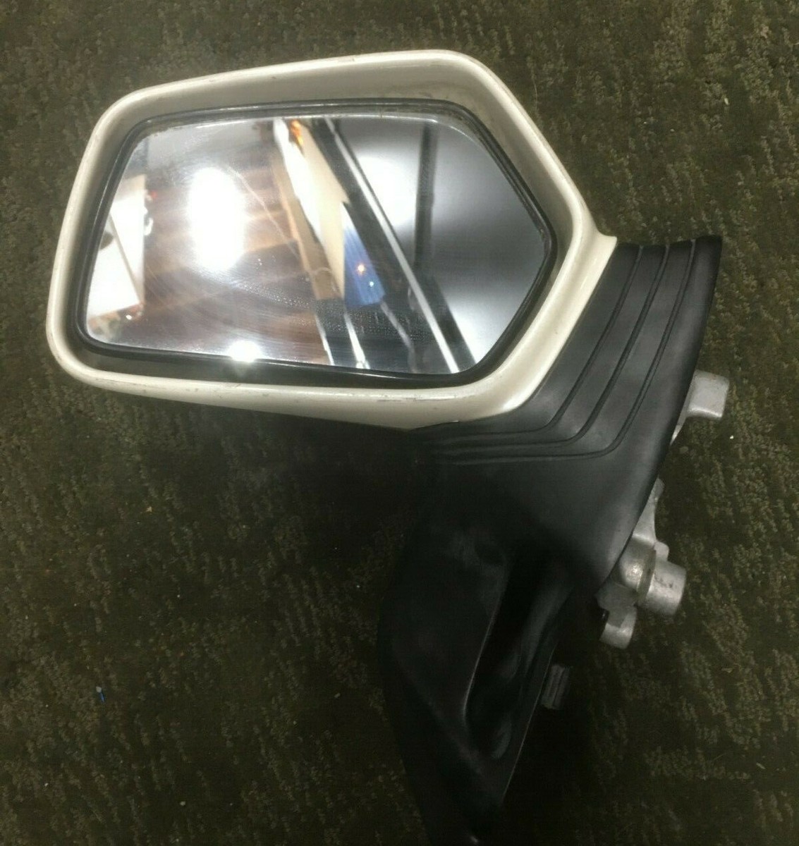91-96 Honda Goldwing GL1500 left side mirror Donnelly D-8804 91-96 Honda Goldwing GL1500 left side mirror Donnelly D-8804