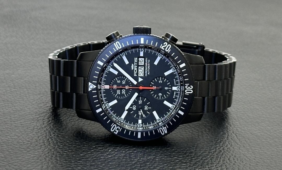 Fortis B42 Monolith Chronograph Cosmonort Black Dial 42mm