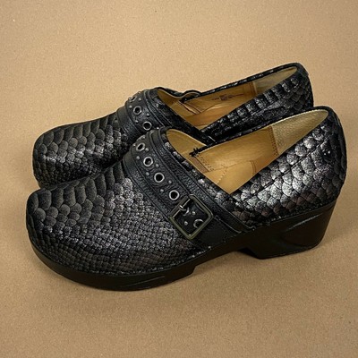 nurse mates chelsea clogs