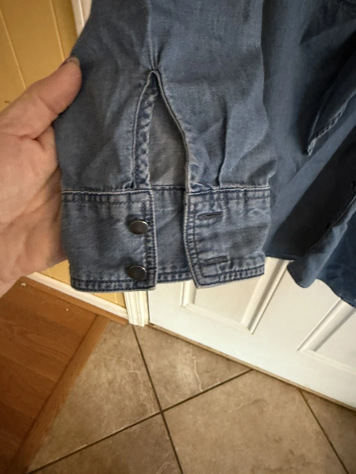 Vestido Express Denim Manga Larga Botón Frontal Corbata Cintura Rodilla Talla L Apenas Usado Foto 4 de 4