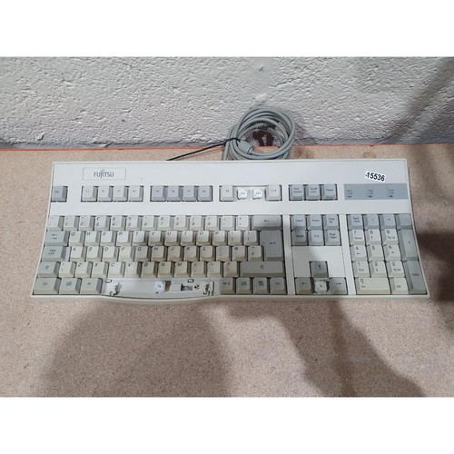Fujitsu E105 ErgoPro PC Keyboard Wired QWERTY (Standard) PS/2 Interface - White
