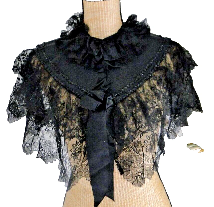 Cape Ancienne Vêtements De Poupée Ancienne