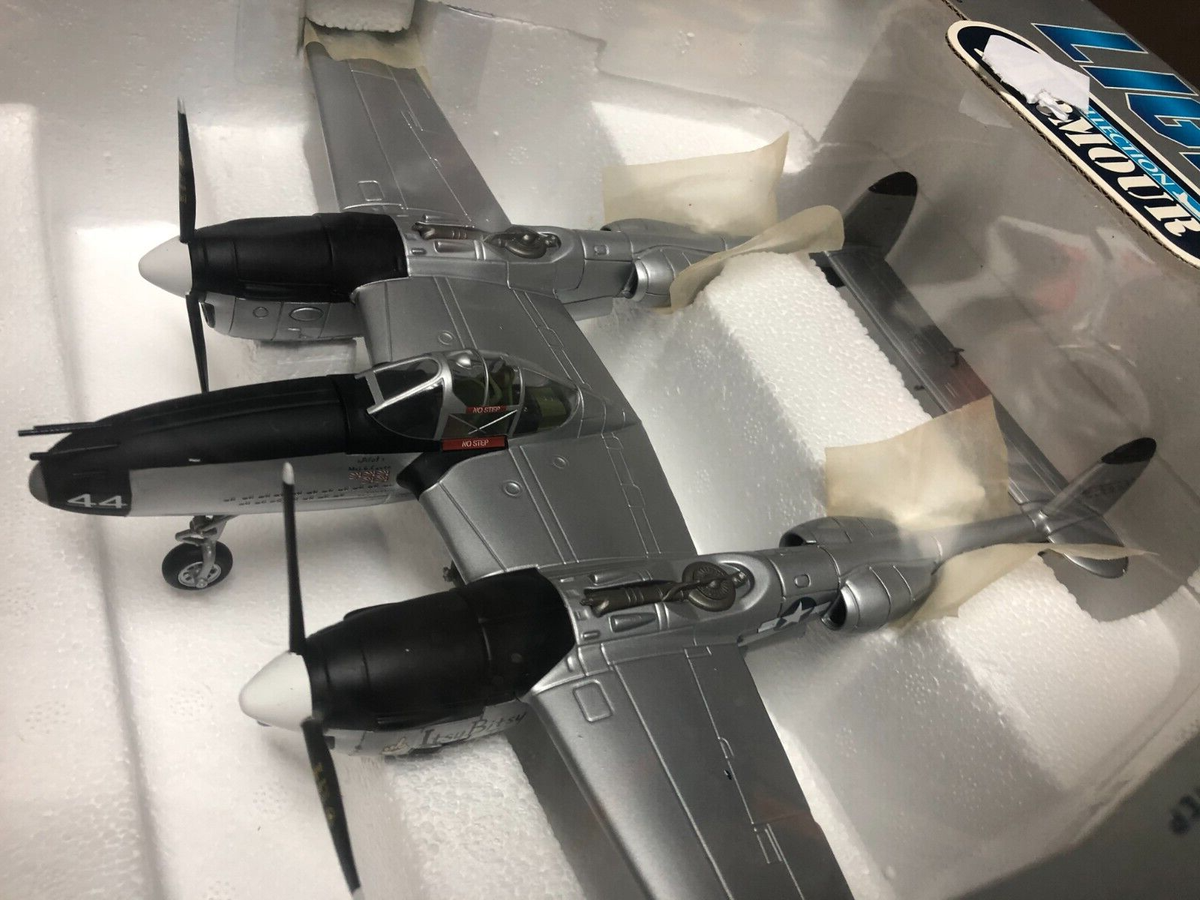 FRANKLIN MINT P-38 US AIR FORCE 