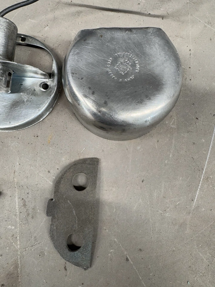 1955-1972 Chevy Ford Trunk Light Impala Galaxie GTO BelAir Fairlane 442 Mustang - Image 2 of 4