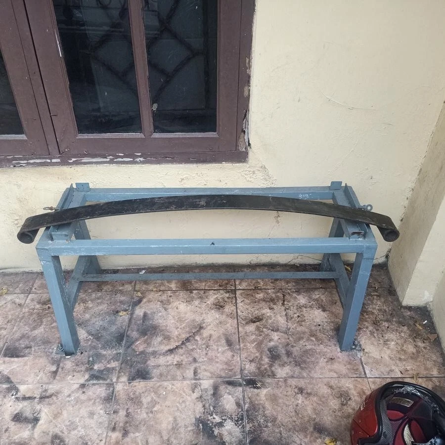 Buje de resorte de hoja grande para Toyota Land Cruiser techo rígido 2F FJ40 BJ40 Foto 2 de 2