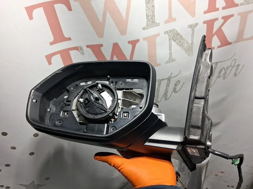 👍2018-2021-2022-2023 VW VOLKSWAGEN ATLAS LH SIDE VIEW MIRROR TURN SIGNAL OEM💯