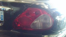 Feu arrière Jaguar X-TYPE