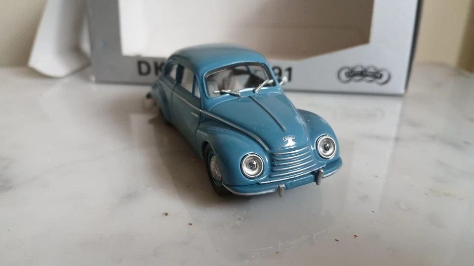 SCHUCO   - DKW 3 = 6  F91  -  Boîte vitrine et surboîte carton - superbe - Photo 3/4