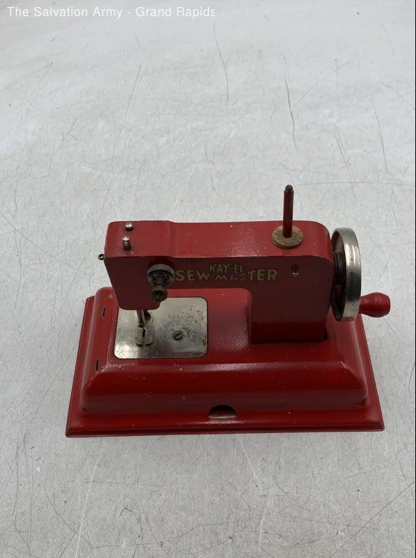 Hand Crank Sewing Machine Collectible Sewing Machines for sale | eBay