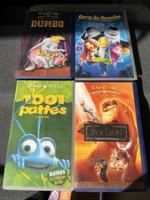 Lot 4 CASSETTES VIDÉO VHS DISNEY 1001 Pattes Roi Lion Dumbo Gang Requins K7