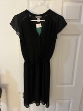 H&M Womens Black Solid V-Neck Flutter Sleeve ...