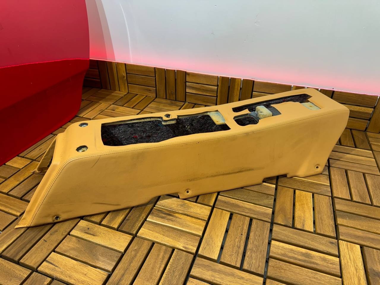 Ferrari F430 salon lower unit beige color 68396400