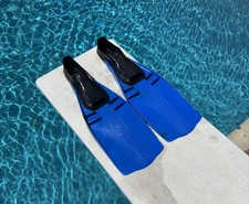 US DIVERS Blue Fins Size XL 11-1/2 US Swimming Diving Scuba very good HTF
