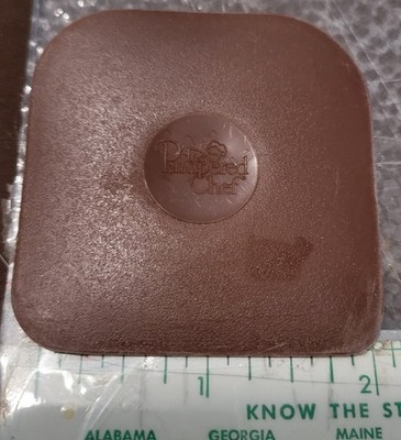 The Pampered Chef Nylon Pan/Stoneware Scraper # 2610 Brown Retired Hat Logo