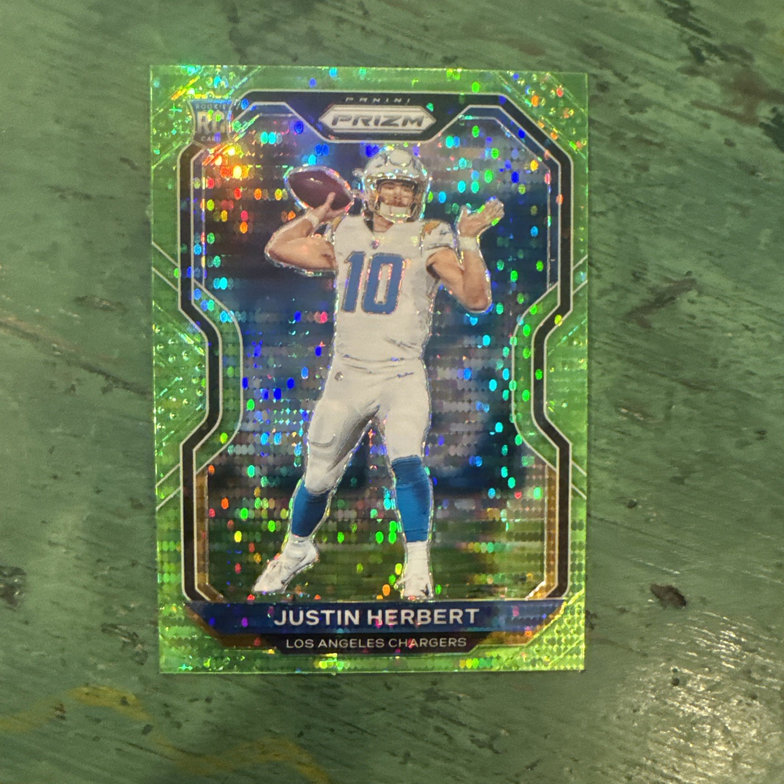 2020 Panini Prizm - Rookie Justin Herbert #325 Neon Green Pulsar Prizm (RC)