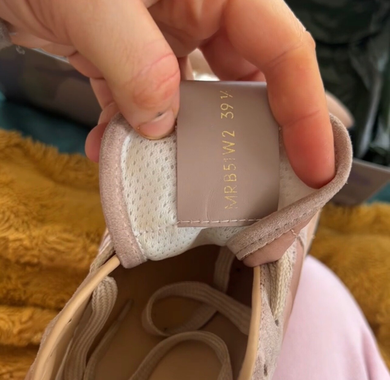 valentino trainers size 6.5 - pink camo, very rare  image 8