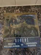 Neca Aliens Movie Figures Private William Hudson vs Xenomorph Warrior Sealed 
