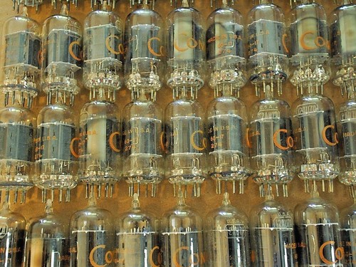 Vintage RCA 12AU7A PLATINUM GRADE Clear Top Preamp Tubes Matched Pair 90%+ NOS