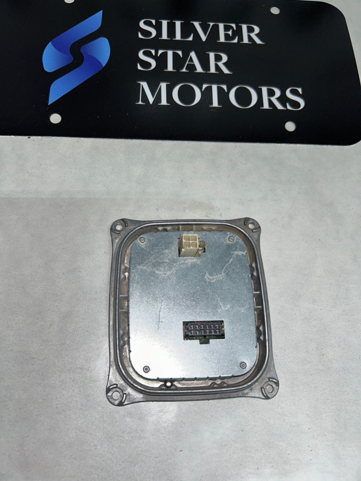 2008-2012 AUDI R8  Headlight  Headlamp LED Control Module 420907472B