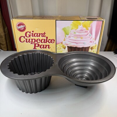 Wilton Giant Cupcake Cake Party Pan Decorative Bakeware Non Stick Birthday 