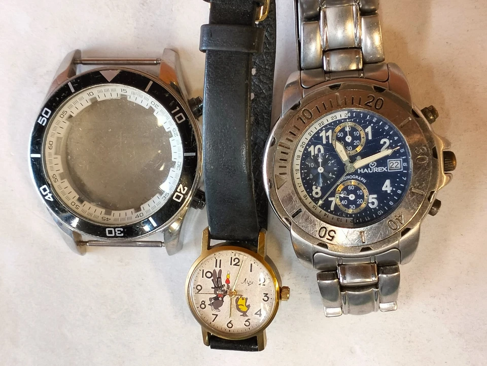 HAUREX & OTHER 2 PIECE 1 WATCH & 1 CASE MENS & WOMEN'S NOT WORKING PARTS PURPOSE - Image 3 of 4