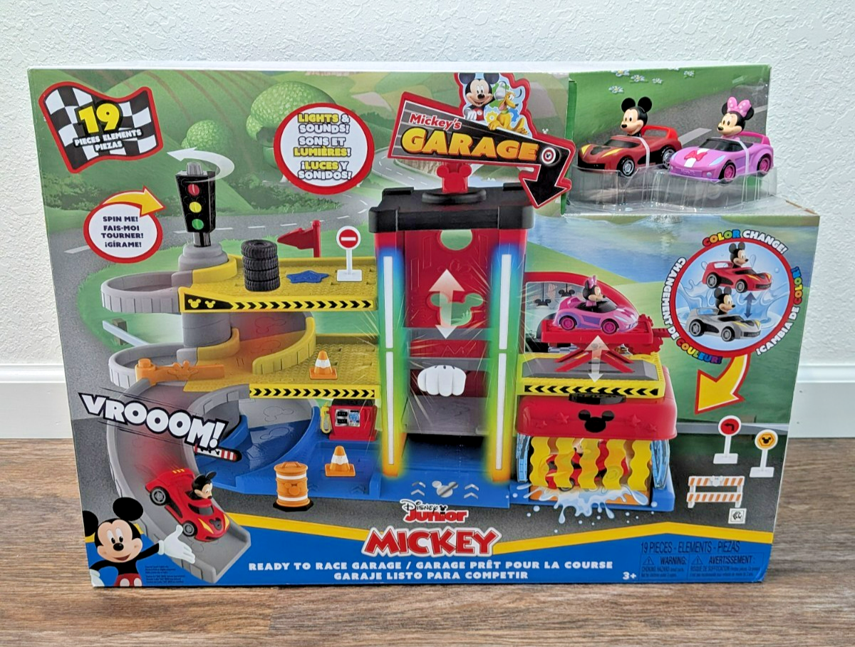 NIB Disney Junior Mickey and The Roadster Racers Mickey's Garage