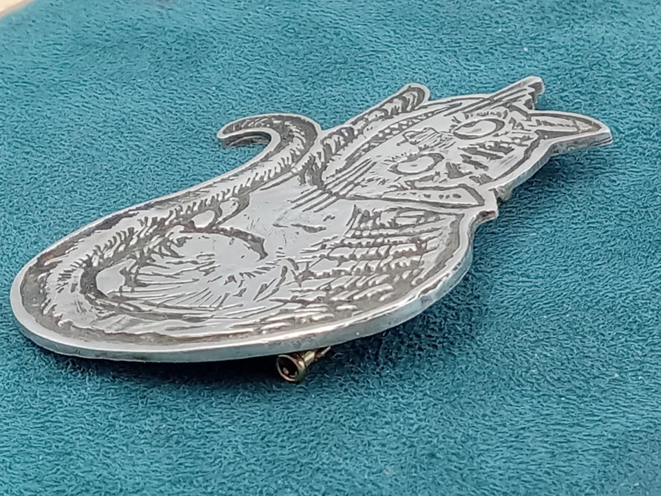 Great ! Large Artisan Made & Signed Sterling Silver Cheshire Cat Jewelry Pin - Image 4 of 4