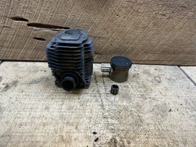 Used OEM Echo Cs 400evl Cylinder/ Piston Free Shipping For Parts Or Repair