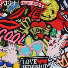 30pcs/lot Random Mix Sew-on Iron on Patches Fashion Embroidered Badge Clothes
