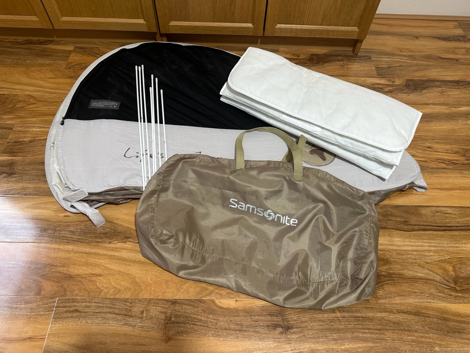 Samsonite Lettino a Bolle Pop-Up da Viaggio Leggero Imballabile per Bambini fino a 82cm