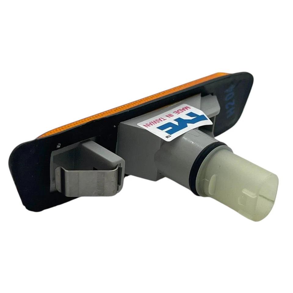 Right Side Marker Light Repeater amber orange For BMW 3 series E36 1996-98 - Image 3 of 4