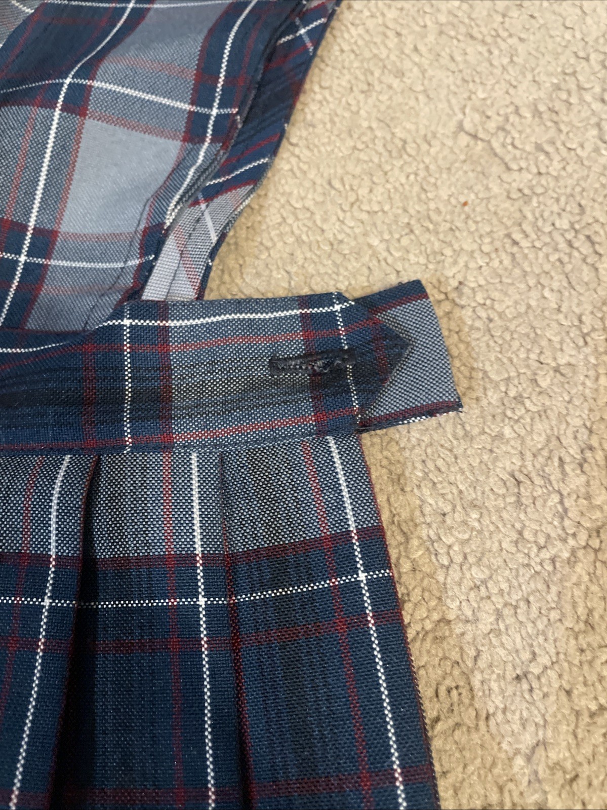 Picture 2 of 8