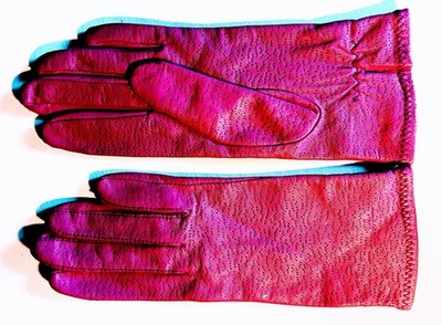 Womens Leather Gloves size M NEW