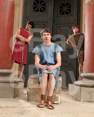 Plebs (TV) Joel Fry, Ryan Sampson, Tom Rosenthal 10x8 Foto