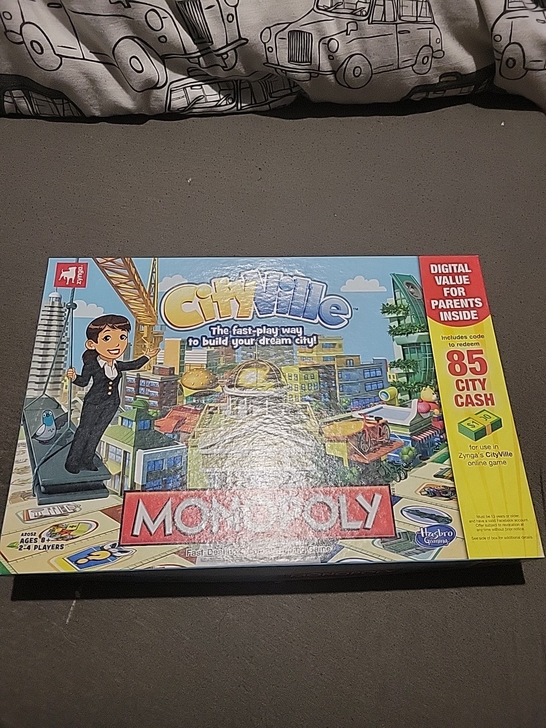 Monopoly Zynga CityVille Edition Board Game Hasbro-46