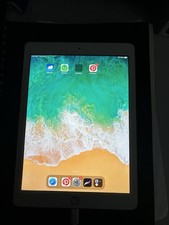 Apple iPad Gold 9.7 in Tablet iOS Apple iPad Series
