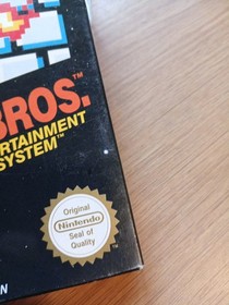 Super Mario Bros Nintendo NES vintage 1985 Game Wirh Box.