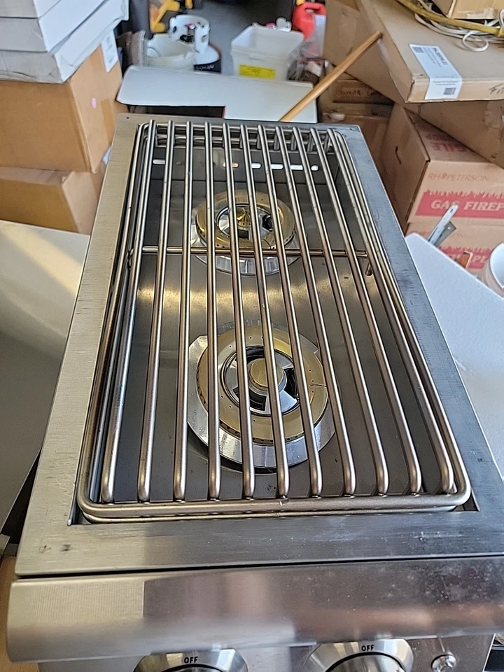 Blaze BLZ-SB2LTE-LP Double Side Burner with Lights Small Dent In Face - Image 3 of 4