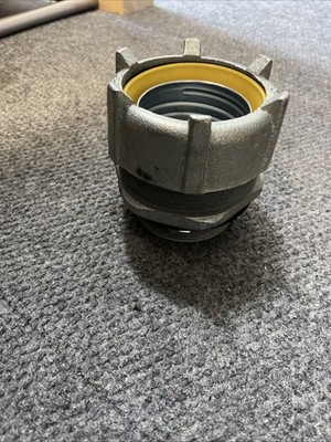 NEW PECO  3'' STRAIGHT SEALTIGHT CONNECTOR LIQUID TIGHT SEAL-TIGHT