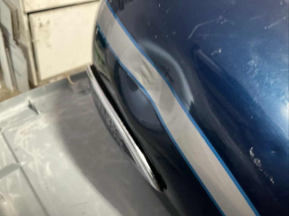 Harley 1999 azul izquierda FLSTS Heritage Springer Softail tanque lateral plano Foto 2 de 4