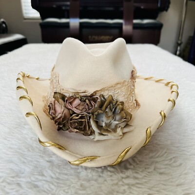 Hooray Henri Vintage Wool Cream Off White Floral Ladies Hat  display picture 2