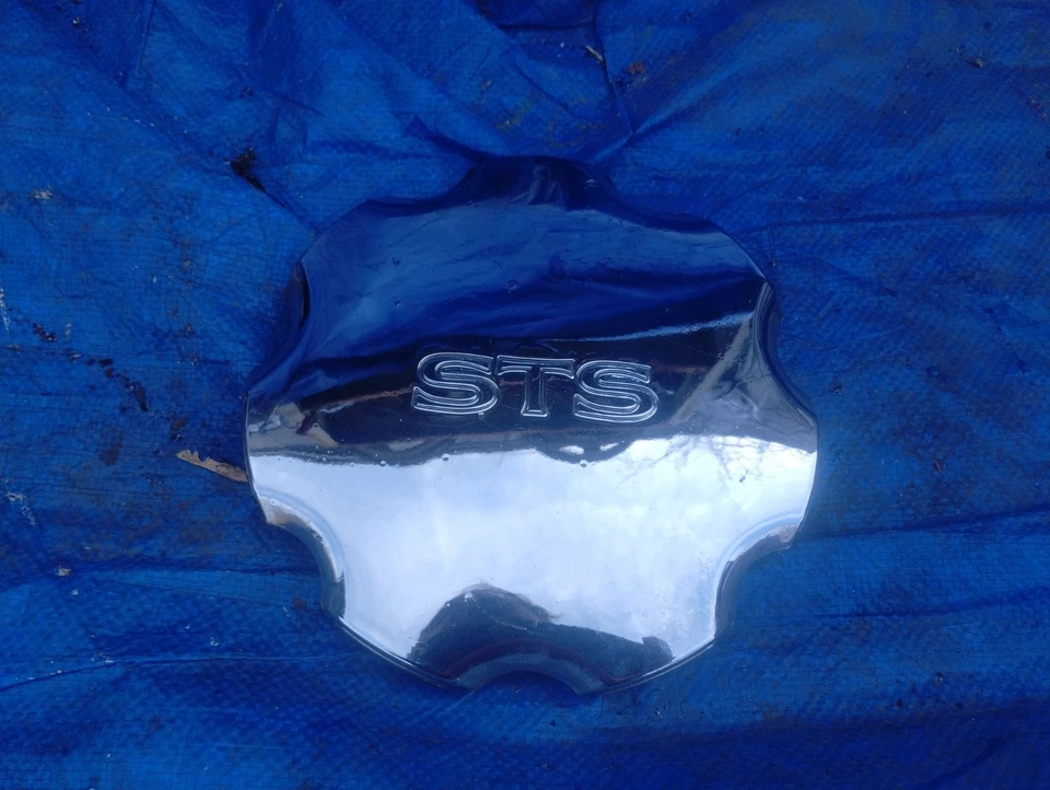 1996-2002 Cadillac Seville Eldorado OEM tampa de cubo central de roda cromada 9592206 - Imagem 2 de 4